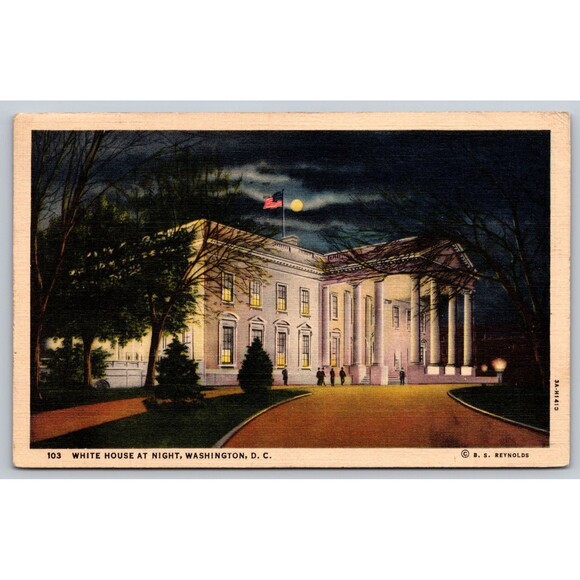 Postcard Washington D. C. White House At Night Moonlight Linen Posted 1938 Flag - Picture 1 of 2